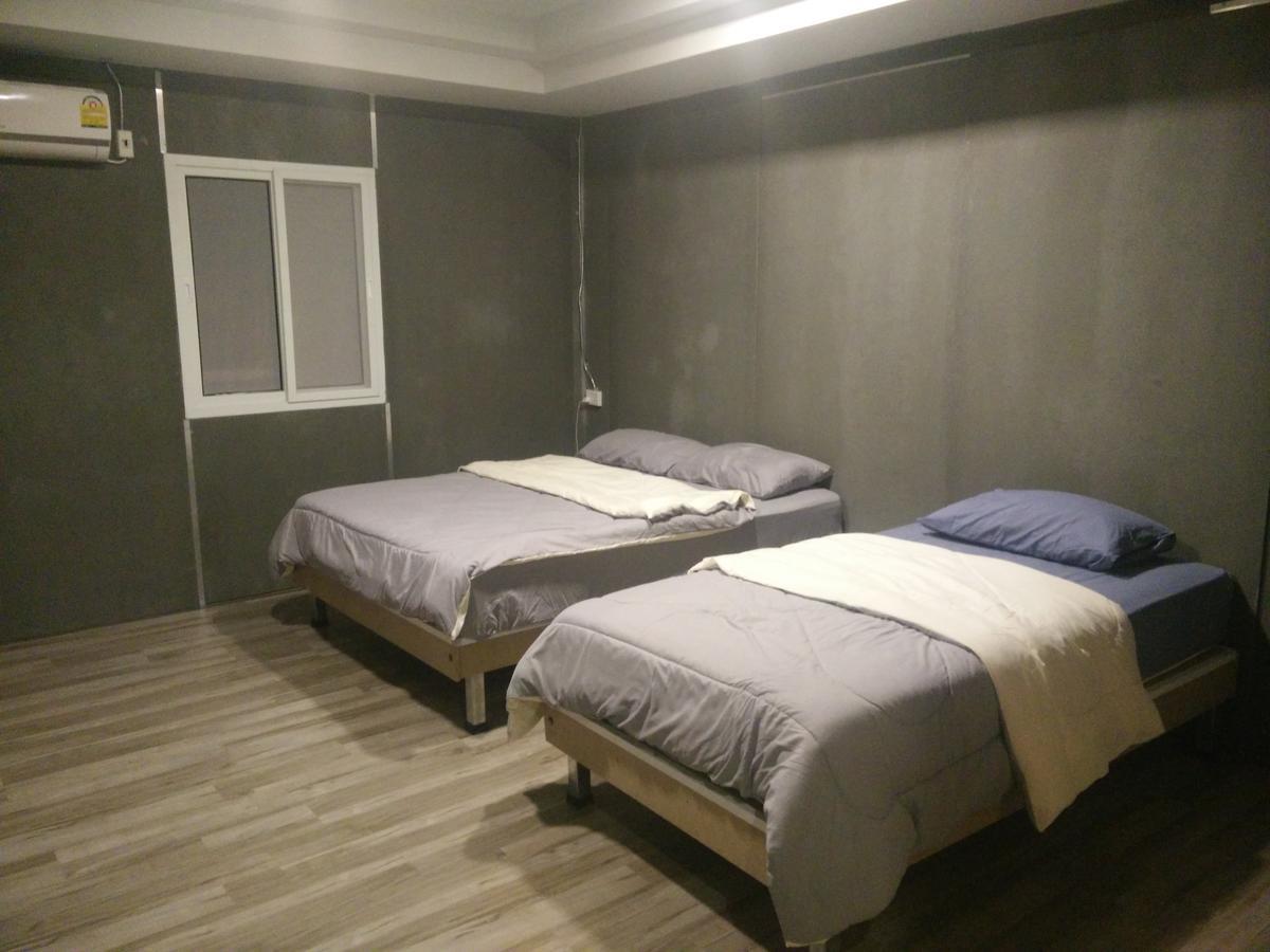 X Kingdom Guest House Chiang Mai Extérieur photo